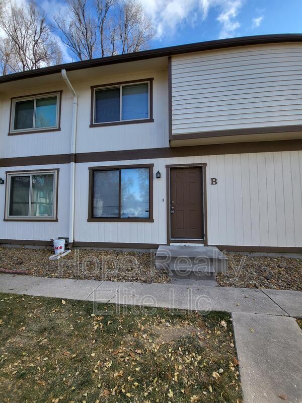 Primary Photo - 741 Alexander Rd