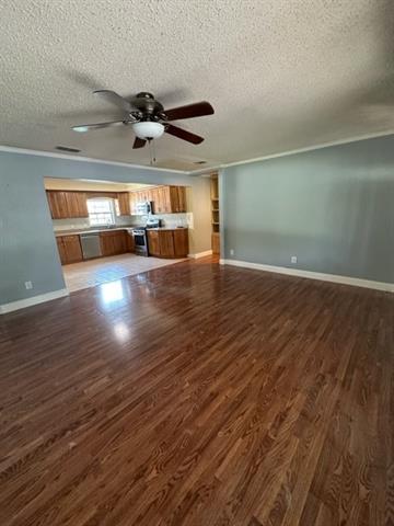 Foto del edificio - 325 Briarwood St