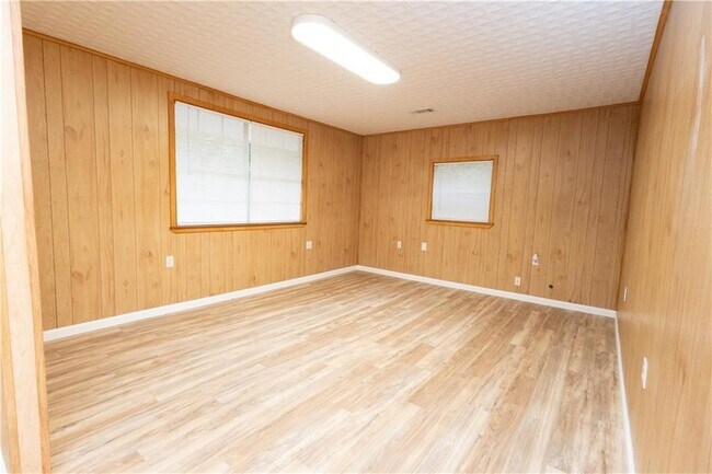 Foto del edificio - 29216 Dinkins Dr