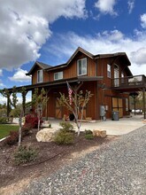 Building Photo - 1505 E 900 S