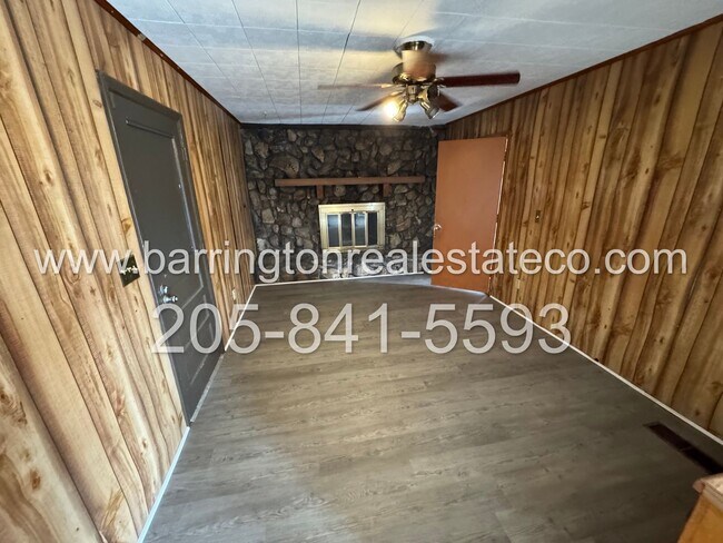 Building Photo - 221 Cheyenne Blvd