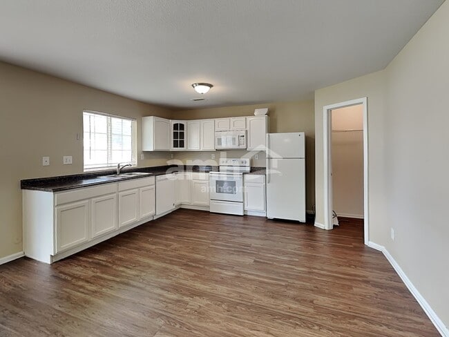 Building Photo - 21630 E Stoll Pl