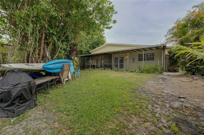Foto del edificio - 2401 SW 58th Manor