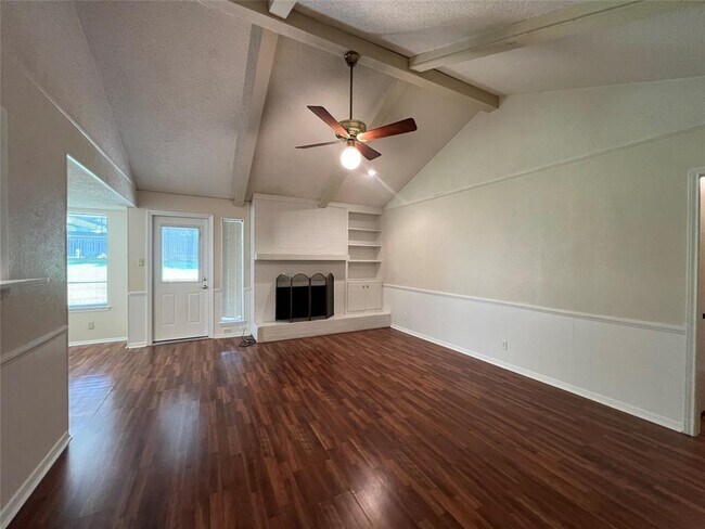 Building Photo - 2302 Comburg Castle Way
