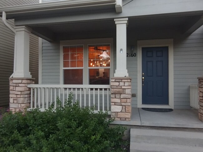 Foto del edificio - MOUNTAIN VIEWS 3br, 2.5ba Townhome End-Uni...