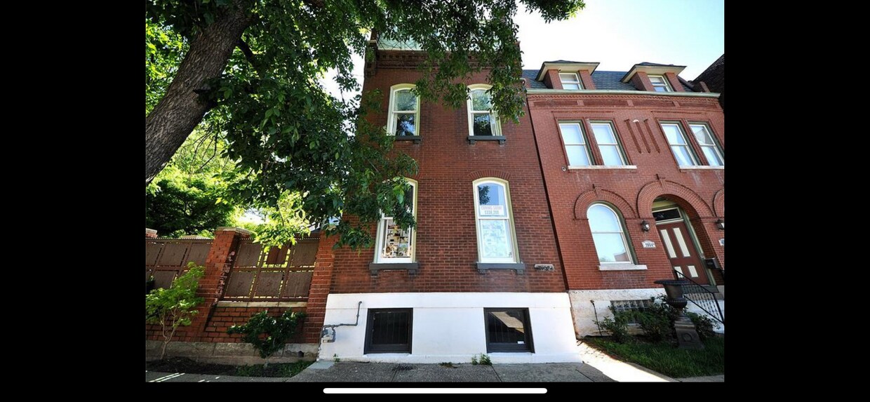 Foto principal - 2862 McNair Ave