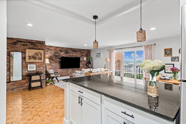 Building Photo - Monastery Apartments