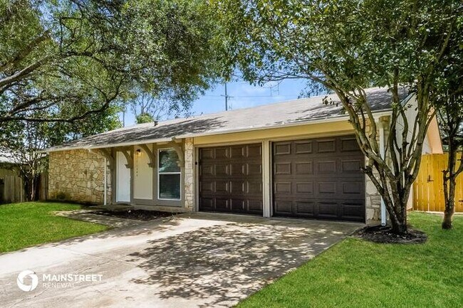 Building Photo - 11045 White Sands St, Live Oak, TX 78233
