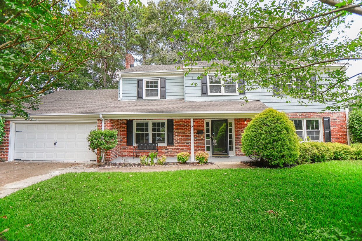 Primary Photo - 3 Springmeadow Ct