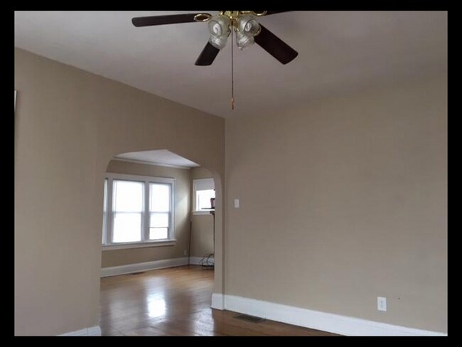 Building Photo - 474 Wengler Ave