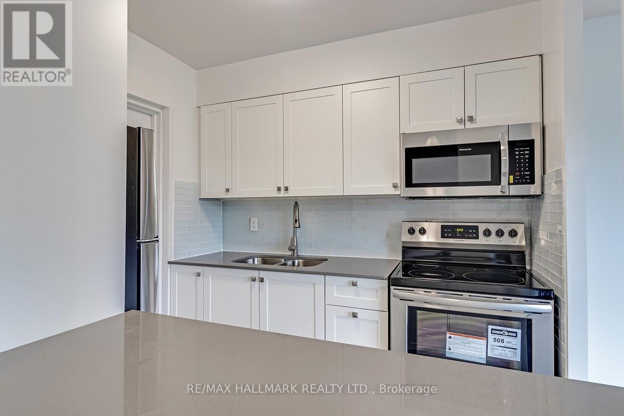 Building Photo - 7555 Goreway Dr