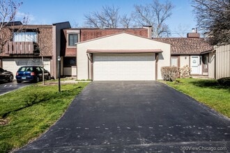 Building Photo - 14 Westwood Dr