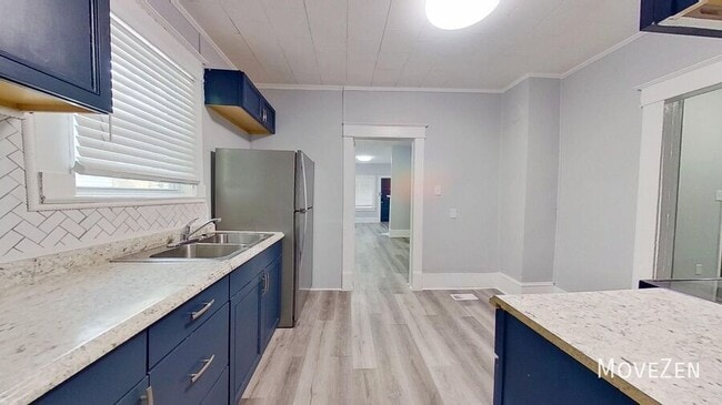 Foto del edificio - 118 N Graham Ave
