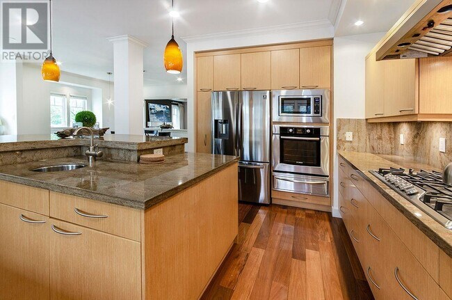 Photo du bâtiment - 3105 W 15th Ave