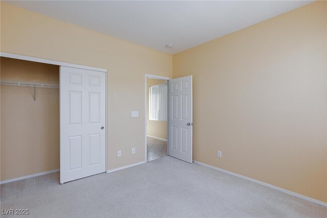 Foto del edificio - 5044 Walbrook Ln