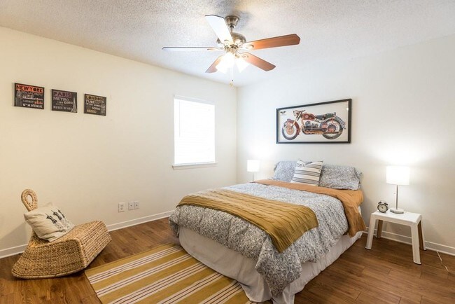 Foto del edificio - 2900 Swisher St