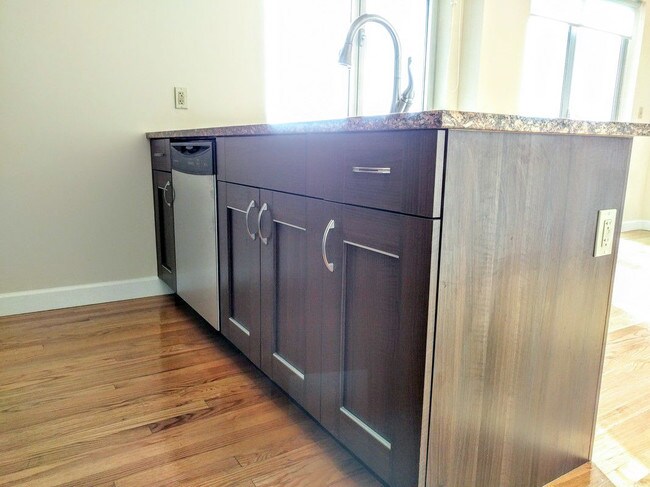 Foto del edificio - 576 4th Ave