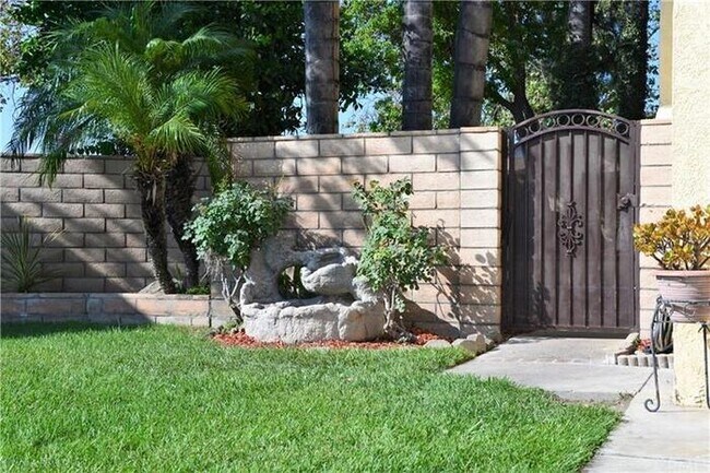 Building Photo - 14230 Hillcrest Drive, Fontana, CA, 92337