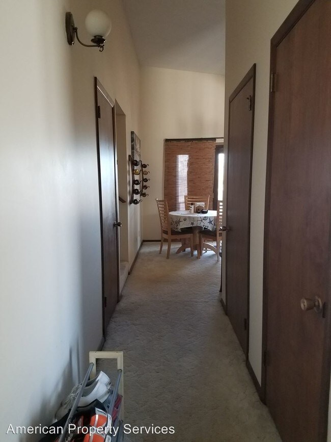 Foto del edificio - 1722 Cedar Crest Dr