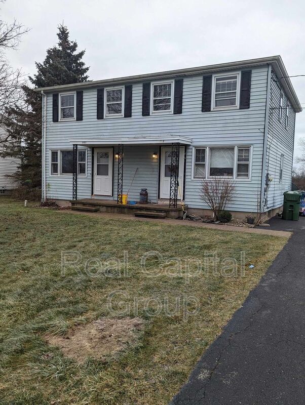 Foto principal - 5857 Divide Rd