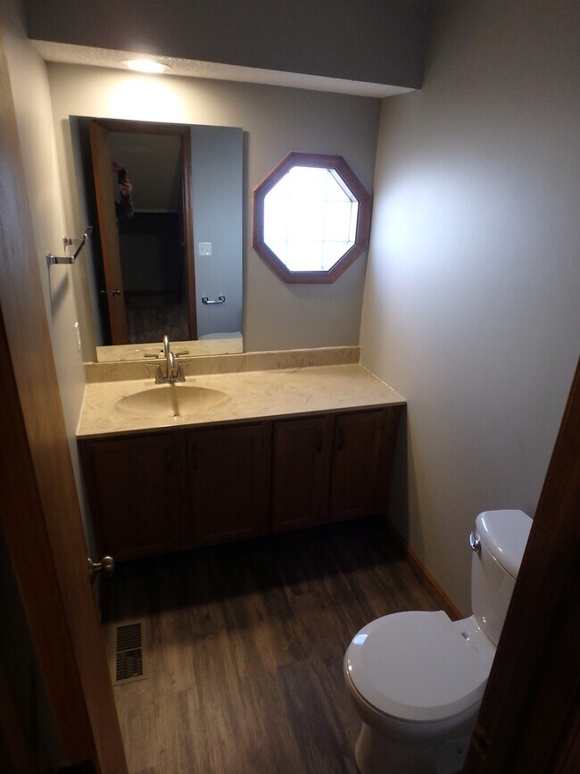 Foto del edificio - 3600 SW Eveningside Dr