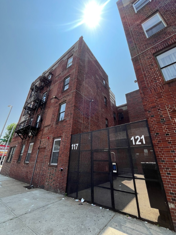 Building Photo - 117 Wade St
