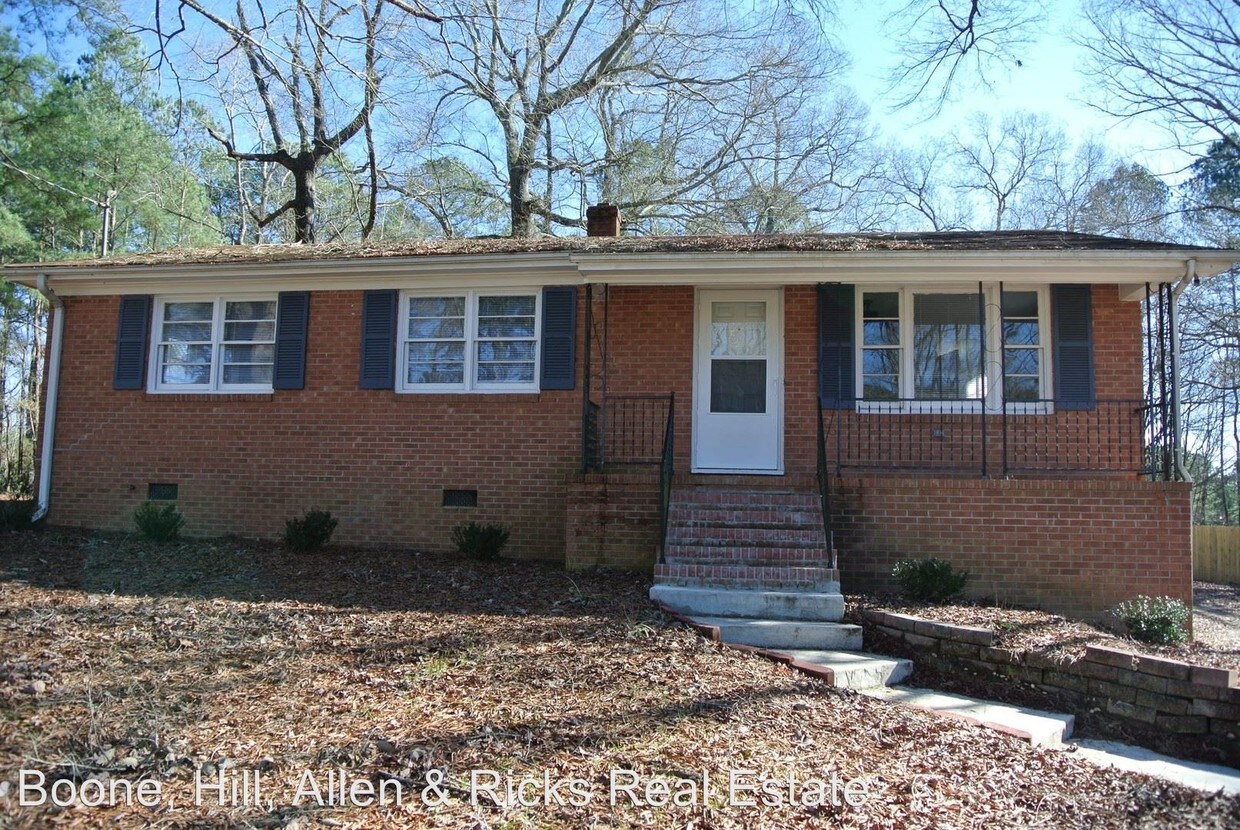 Primary Photo - 3 br, 1.5 bath House - 1165 First Street Ext