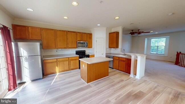 Building Photo - 2603 Lotuswood Ct