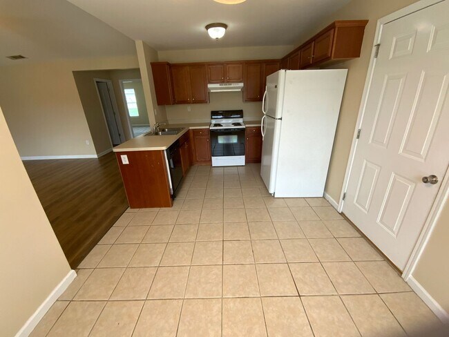 Foto del edificio - 6-8 Prescott Ln NW