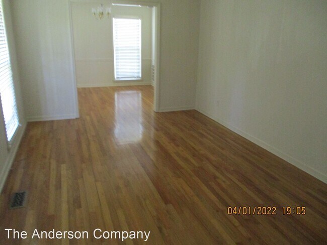 Foto del edificio - 3 br, 2 bath House - 2000 Acker Dr.