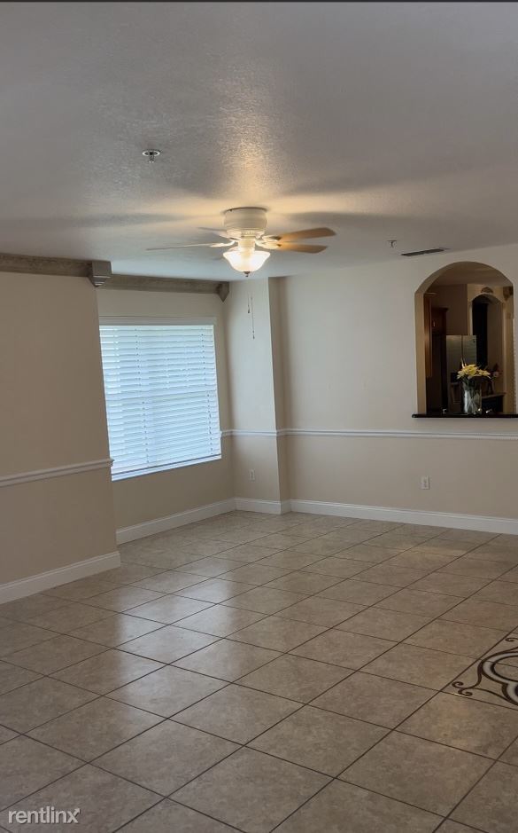 Foto del edificio - 3 br, 2.5 bath Townhome - 4670 Southwest 4...