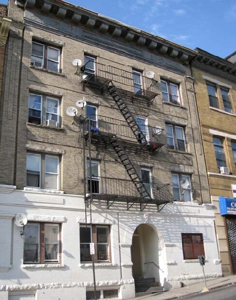 Primary Photo - 91 Elm St