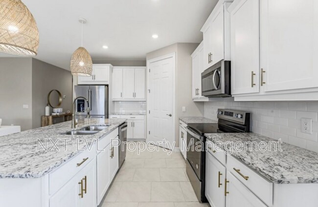 Building Photo - 440 Coral Reef Pl