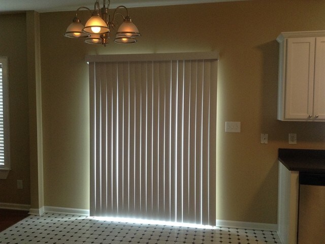 Foto del edificio - 10004 Barrands Ln