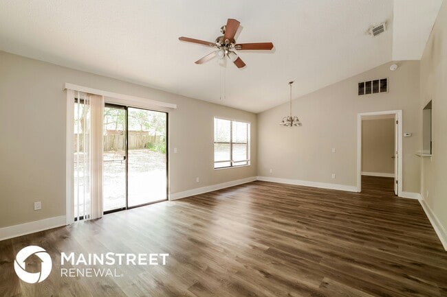 Building Photo - 5106 Clarion Hammock Dr