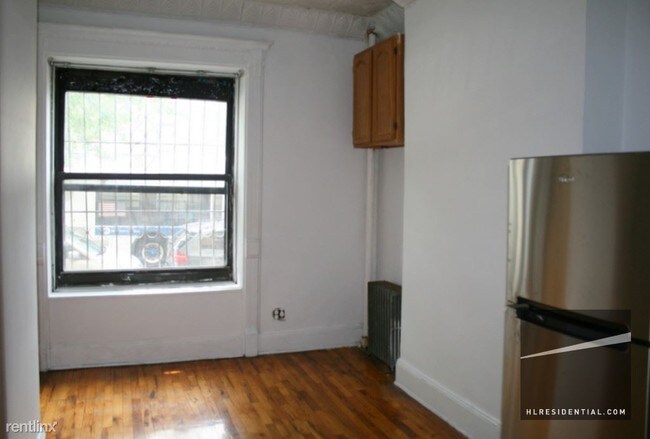 Building Photo - 675 Vanderbilt Ave
