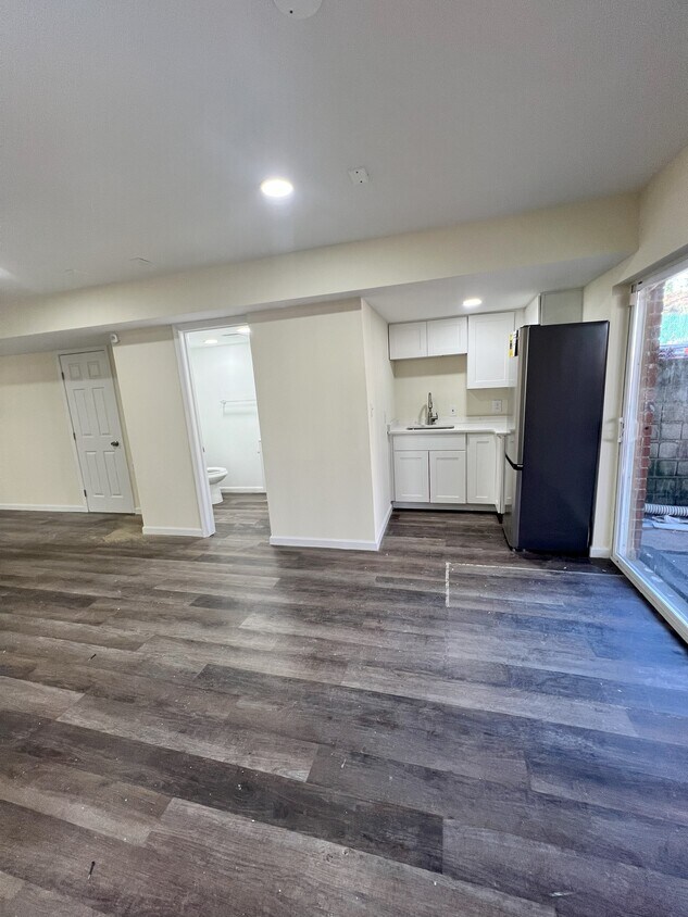 Foto principal - 4518 Clay St NE