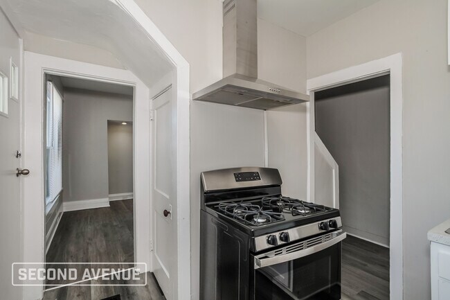 Foto del edificio - 103 Saunders Ct
