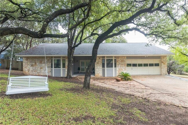 Building Photo - 21825 Tallahassee Ave