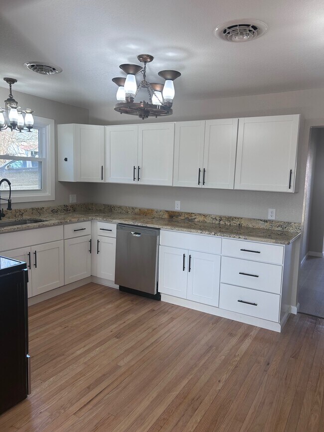 Foto del edificio - 177 Jarrett Buck Loop