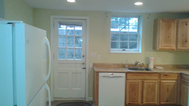 Building Photo - 6214 E Hemlock Dr