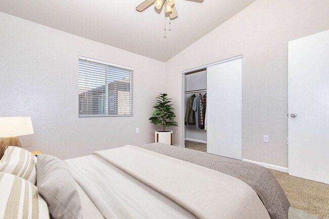 Interior Photo - Palm Desert Apartments
