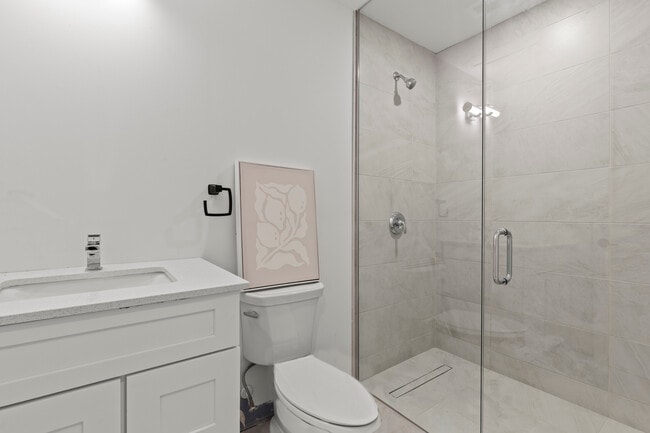 Building Photo - The Carlisle