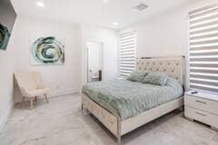 Foto del edificio - 1372 Peninsula Point Ave