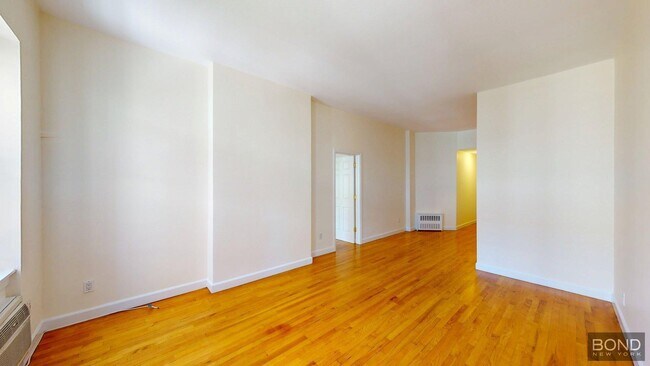 Foto del edificio - 306 E 91st St