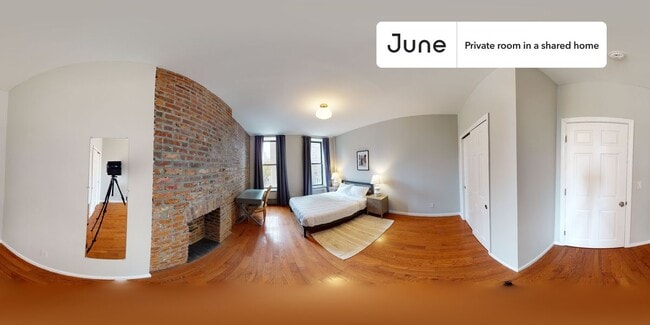Building Photo - Room in Shared 2 bed/1 bath home