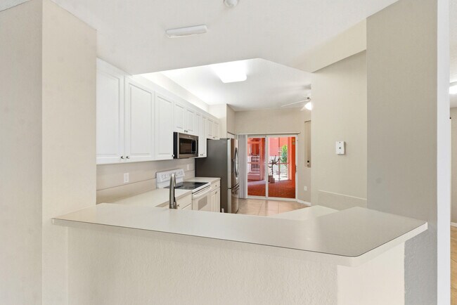 Foto del edificio - 7765 Yardley Dr