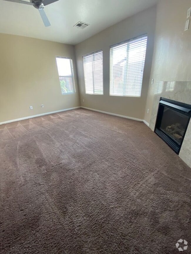 Building Photo - 9309 Roping Cowboy Ave