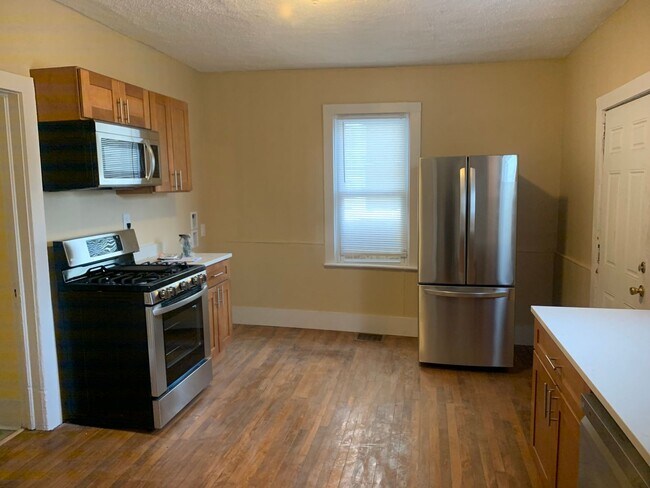 Foto del edificio - One Bedroom Single Family!