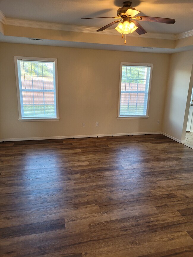 Foto del edificio - 5002 Hatteras Dr
